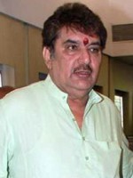 Raza Murad