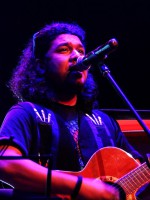 Papon (Angaraag Mahanta)