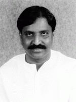 Vairamuthu V