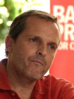 Miguel Bosé