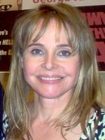 Priscilla Barnes