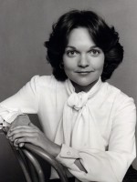 Pamela Reed